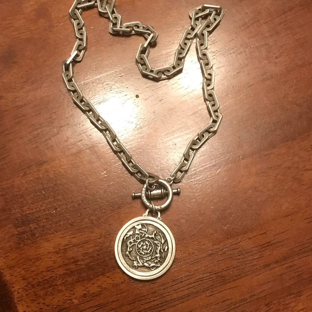French Kande Toggle Silver Necklace with Medallion - Picture 5 of 6